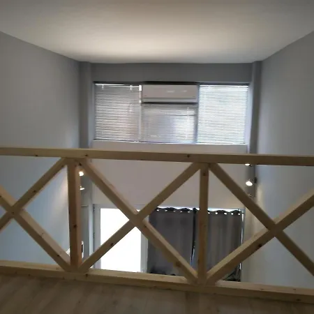 Kingsway Mezzanine Appartamento *